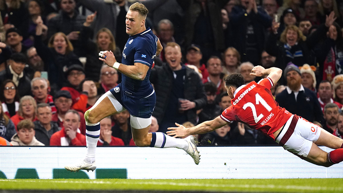 Duhan van der Merwe scores a try for Scotland against Wales during 2024 Six Nations