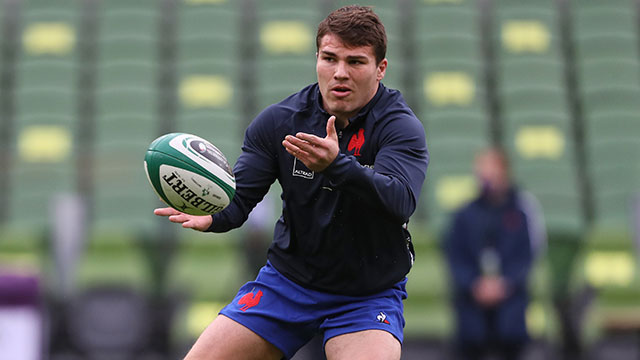 Antoine Dupont warms up before Ireland v France match in 2021 Six Nations