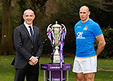 Conor O'Shea and Sergio Parisse with Six Nations trophy