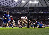 Henry Arundell scores a try for England v Italy in 2023 Six Nations