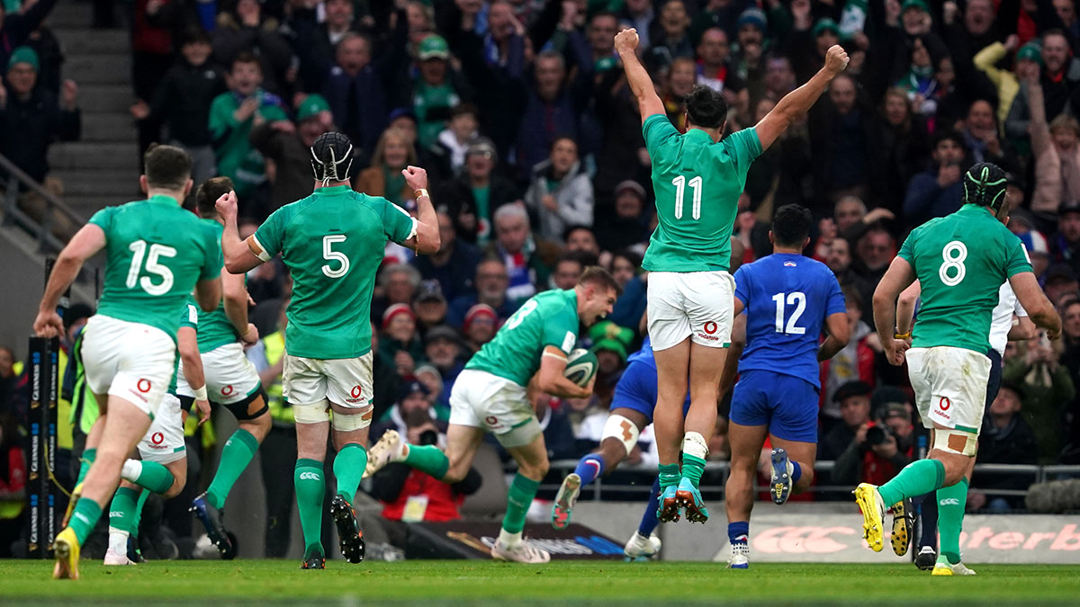 Ireland celebrate Garry Ringrose try against France in 2023 Six Nations