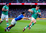 Jack Crowley scores a try for Ireland v Italy in 2024 Six Nations