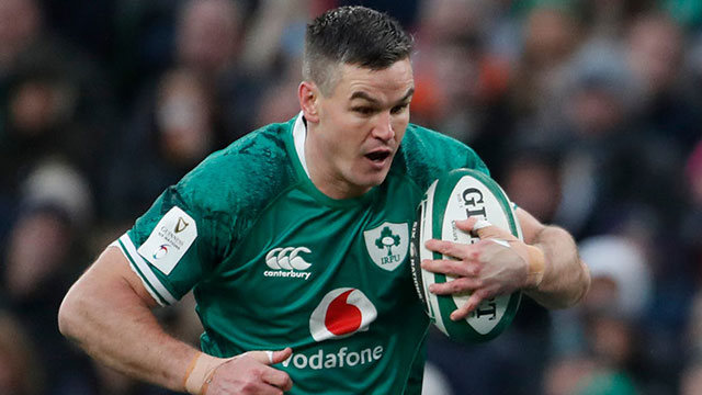 Johnny Sexton in action for Ireland v Italy in 2022 Six Nations