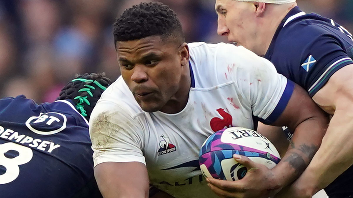 Jonathan Danty in action for France against Scotland in 2024 Six Nations