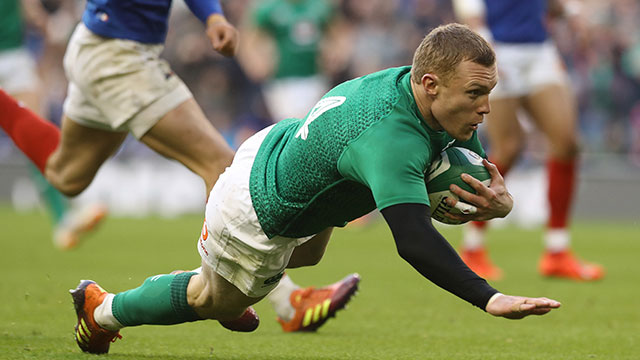 Keith Earls dives in to score Ireland's fourth try against France in 2019 Six Nations
