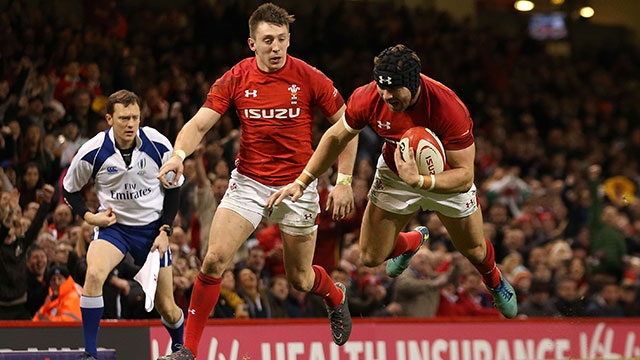 Leigh Halfpenny scores his second try against Scotland in Six Nations