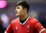 Louis Rees-Zammit in Wales shirt