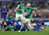 Mack Hansen runs through score a try for Ireland against Italy in 2023 Six Nations