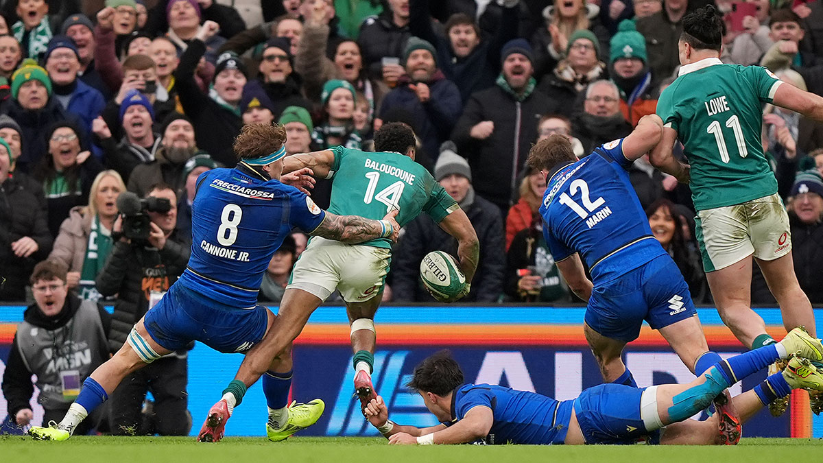 Robert Baloucoune scores a try for Ireland v Italy during 2026 Six Nations