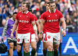 Wales players react after conceding try against France in 2023 Six Nations